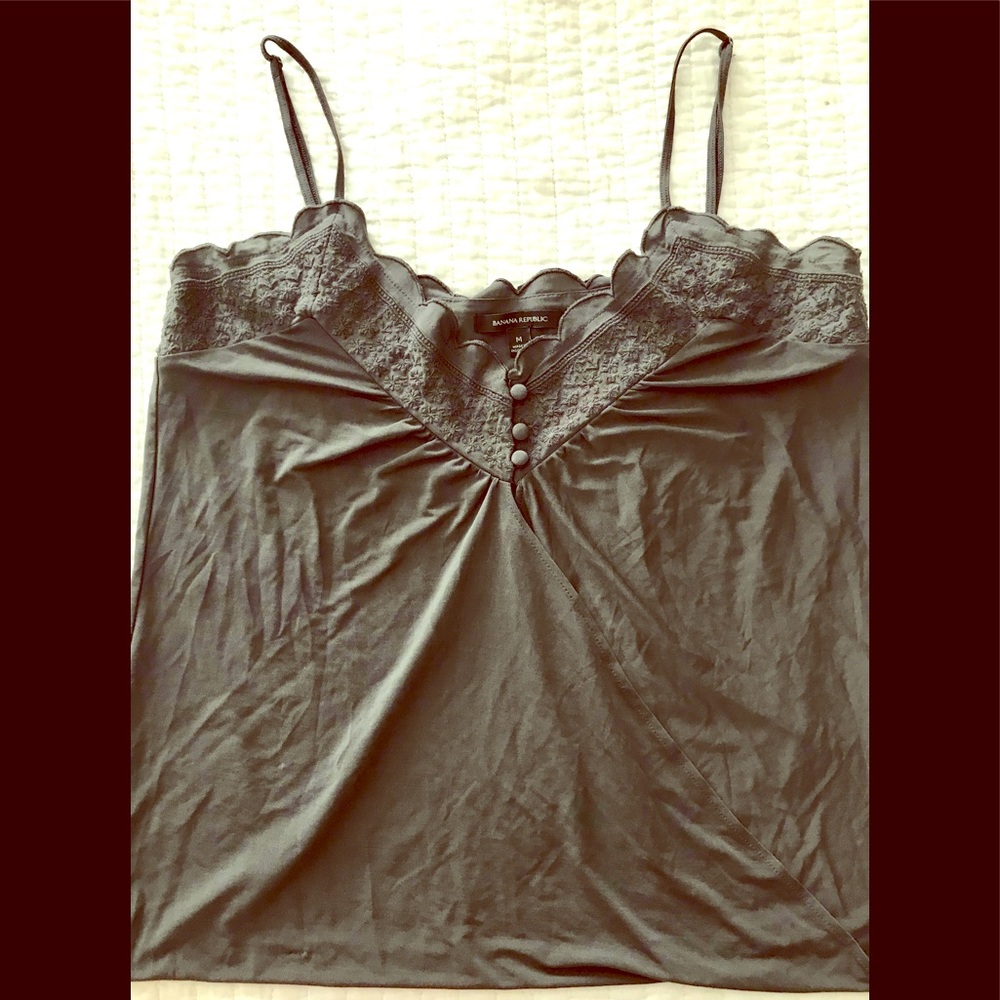 Banana Republic Pretty Cami Top Medium